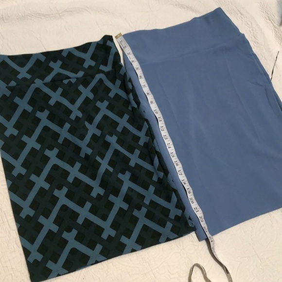 LulaRoe Cassie skirts (2) - Picture 2 of 6
